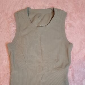 Stylish Ribbed Tank Top - Gray